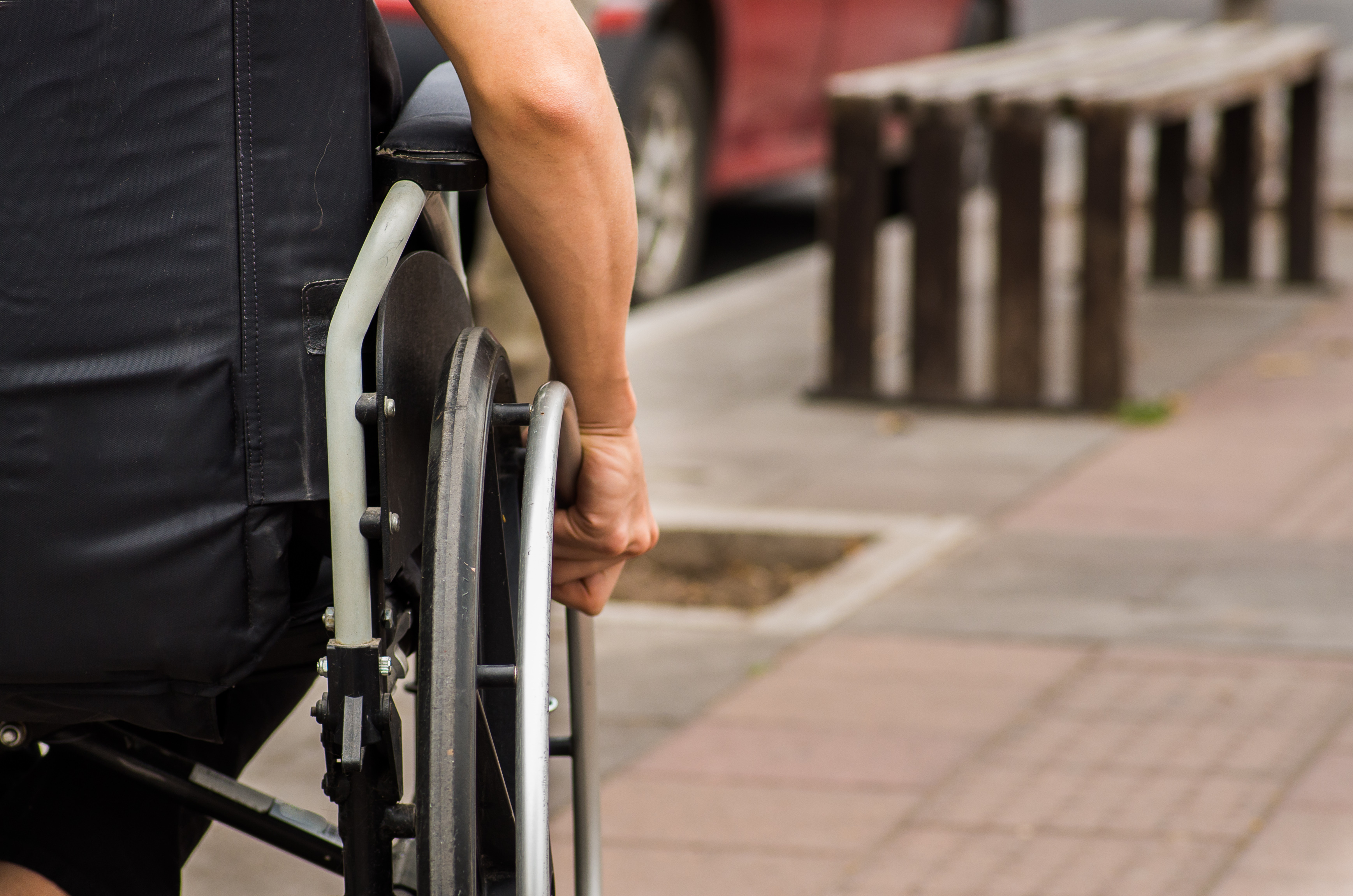 Man in a wheelchair ©Shutterstock_709435276_Fotos593.jpg