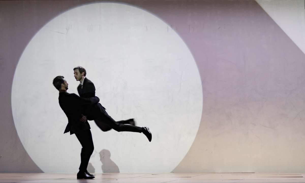 Transverse Orientation de Dimitris Papaioannou - © Julian Mommert